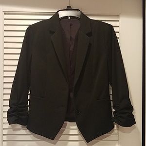 Sexy EXPRESS blazer 3/4 cinched sleeve 6